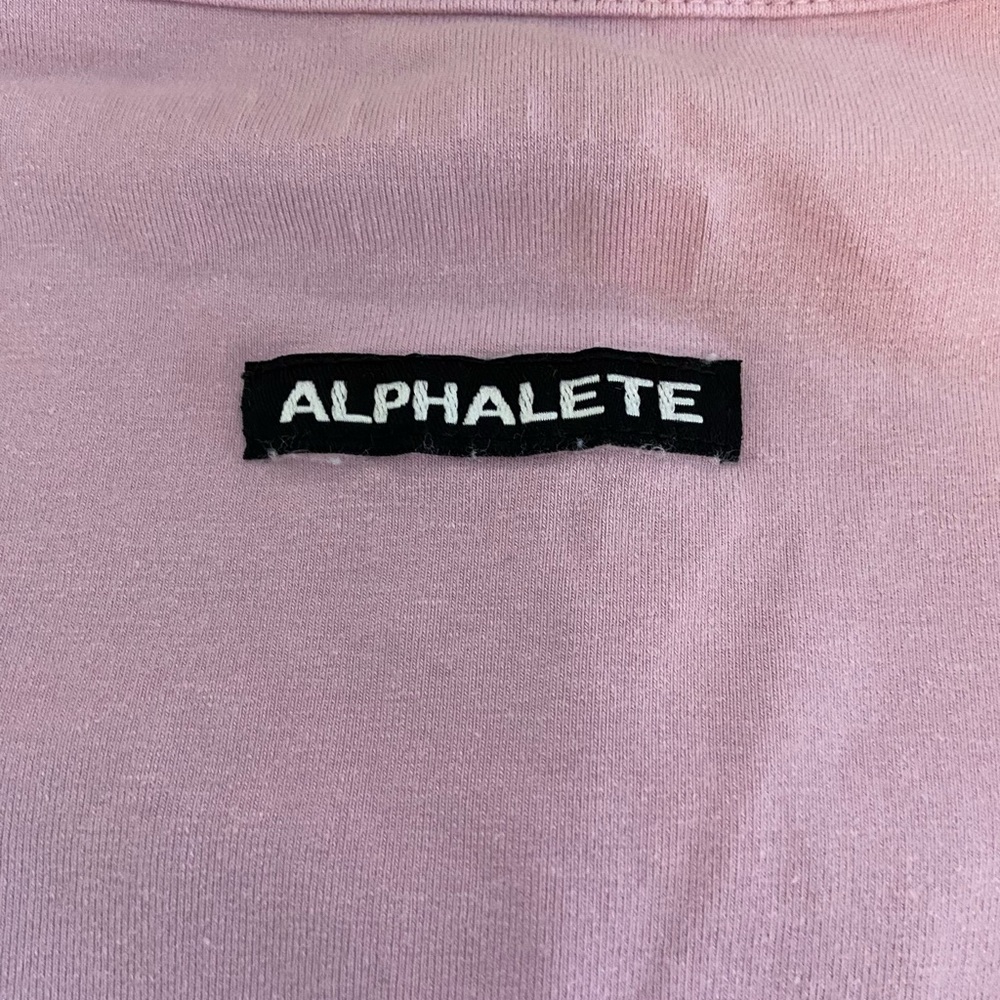 Men’s Alphalete size L Lifestyle fit tee shirt